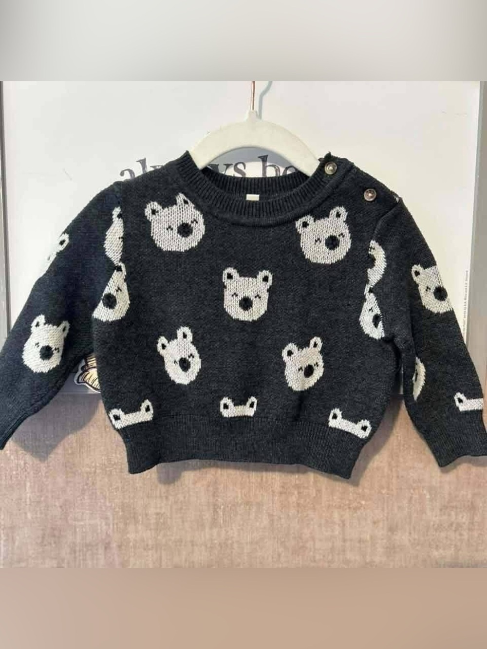 Mini bean bear knit sweater